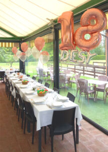 18 anni allestimento palloncini ristorante